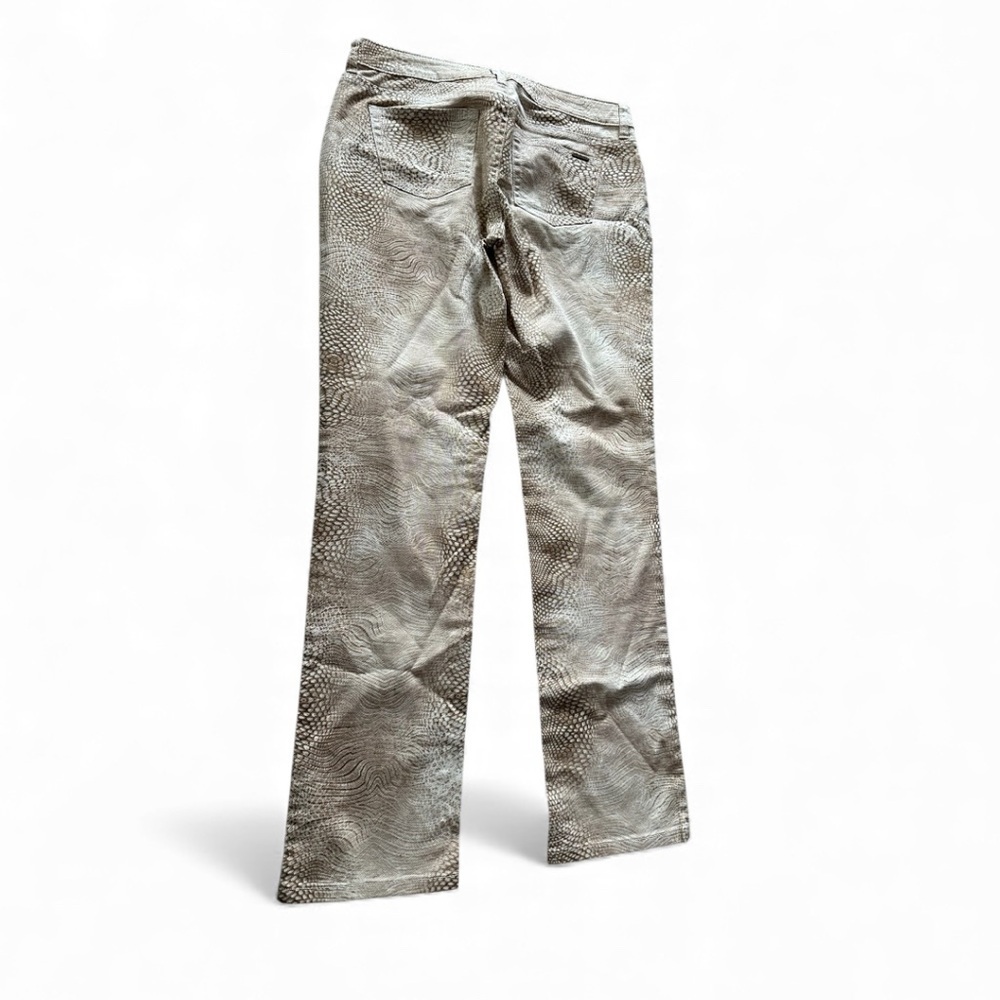 Jennifer Lopez Women's snakeskin design size 6 stretch